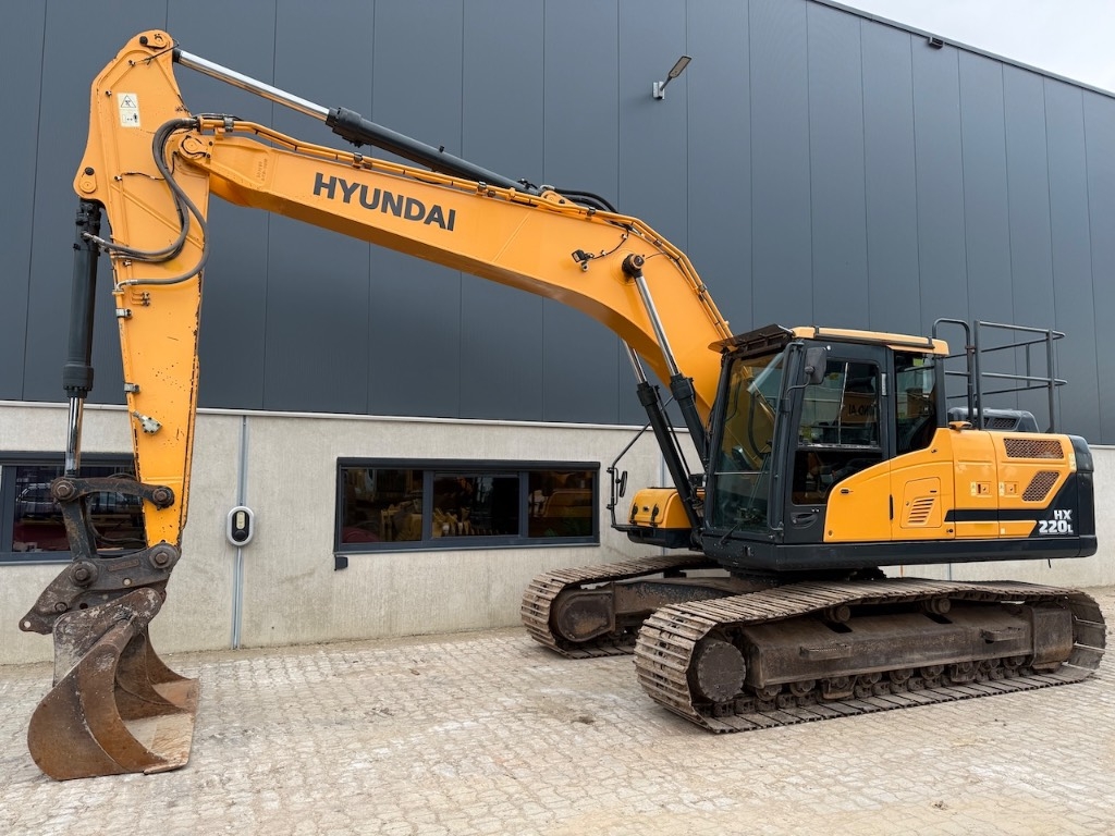 Hyundai HX 220 L - HX220L - HX 220