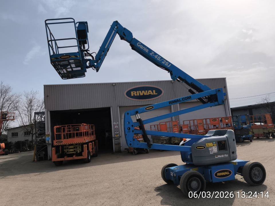 Genie Z 45/25 J DC