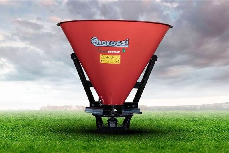 Fertilizer Spreaders Enorossi Fertilizer Spreader