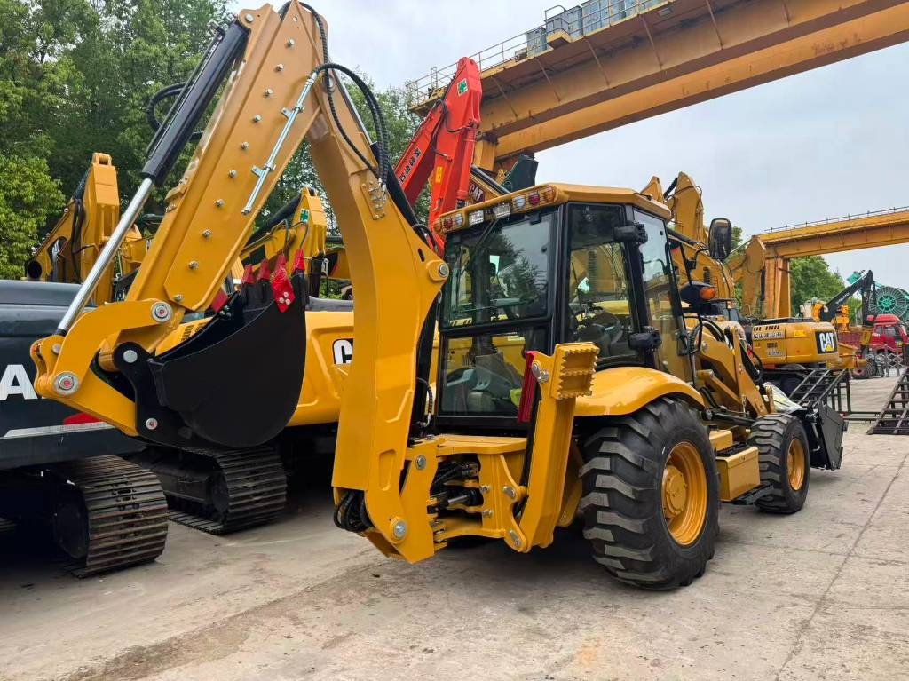 CAT 428F2
