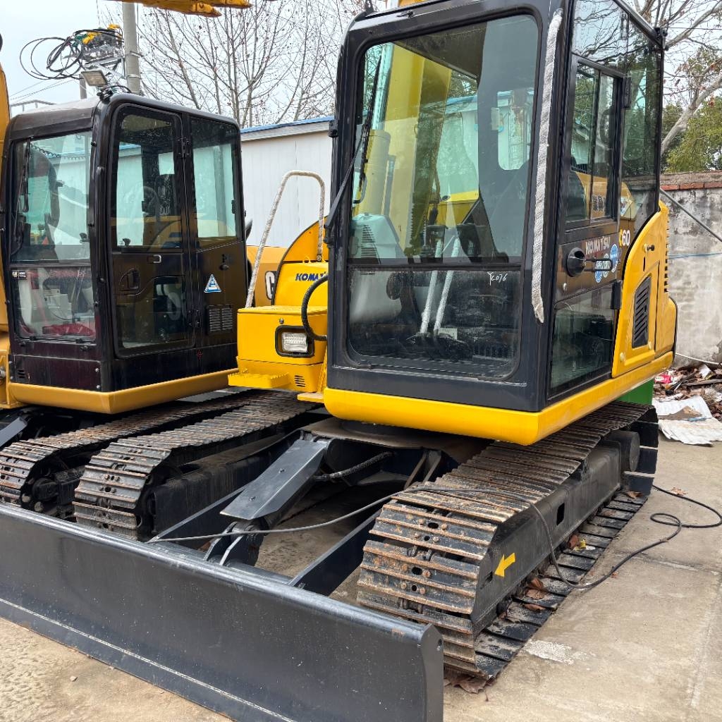 Komatsu PC 60