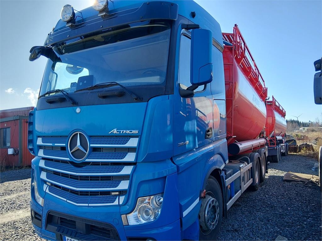 Mercedes-Benz 2648 Actros