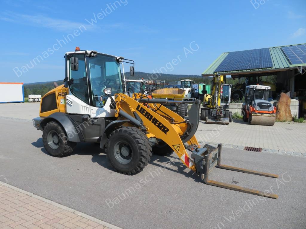 Chargeuse sur pneus Liebherr 509 — occasion 2020, 2 050 h