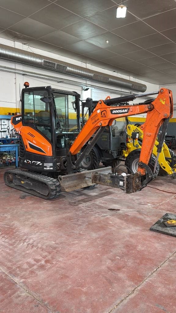 Doosan DX 27 Z