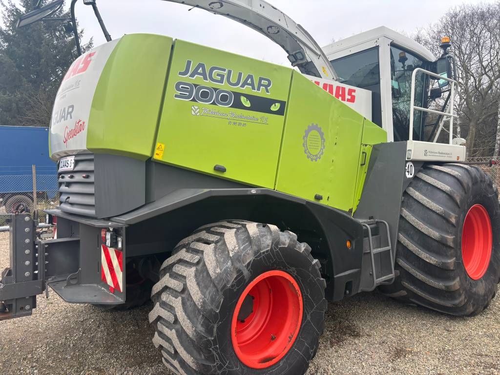 CLAAS Jaguar 900