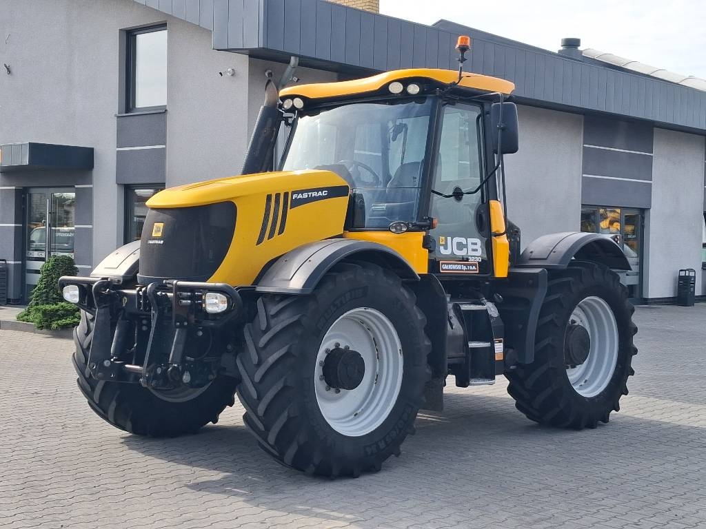 Tracteur agricole JCB Fastrac 3230 — occasion 2011, 9 765 h