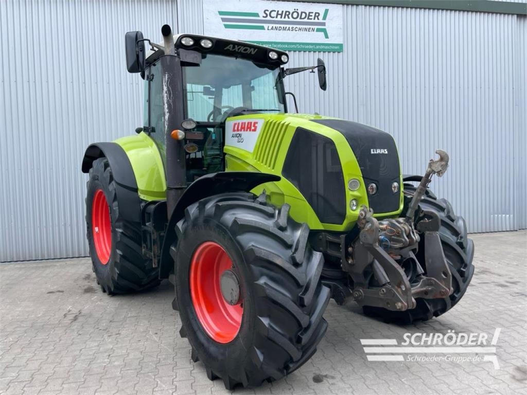 CLAAS AXION 810