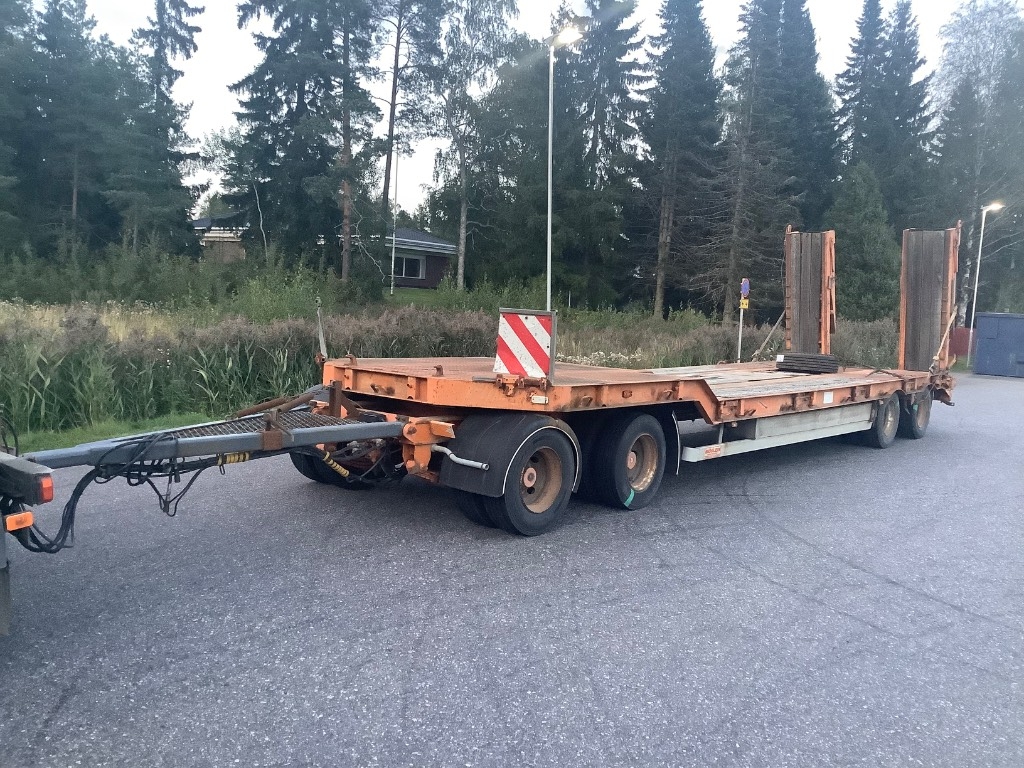 Fliegl 4 aks. Lavetti