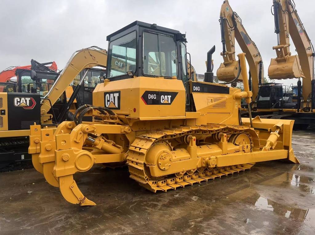 Bulldozer Caterpillar D 6 G — occasion 2021, 1 100 h