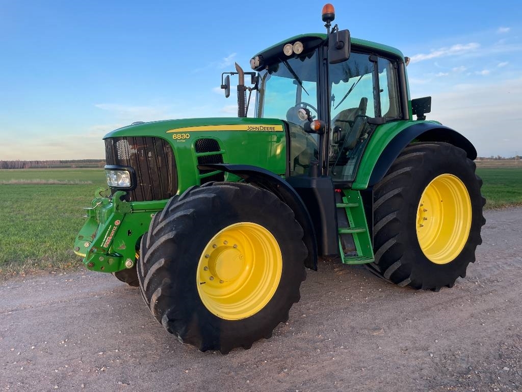 John Deere 6830 Premium AutoPowr