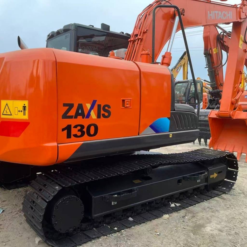 Hitachi ZX 130
