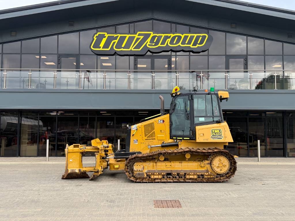 Bulldozer Caterpillar D 4 — occasion 2025, 2 368 h