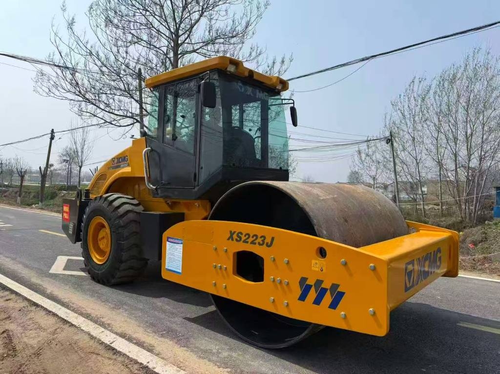 XCMG sx223J