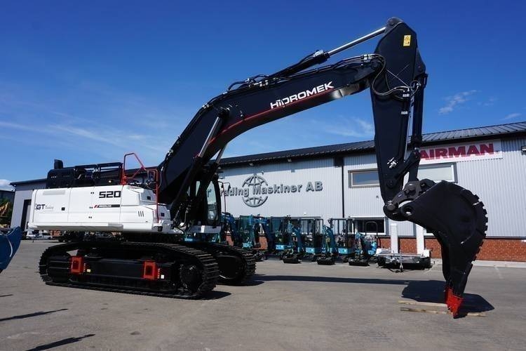 Hidromek HMK 520 LC-5 *Lätt demokörd för omgående Leverans*