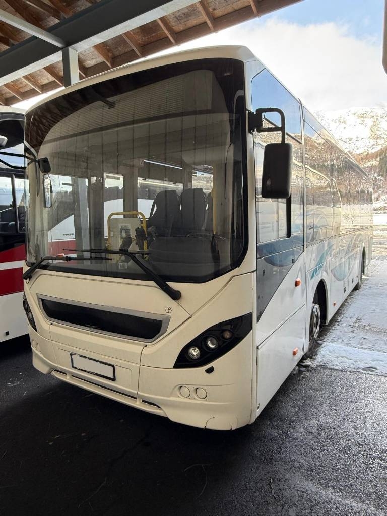 Volvo 8900. 10,84m length.