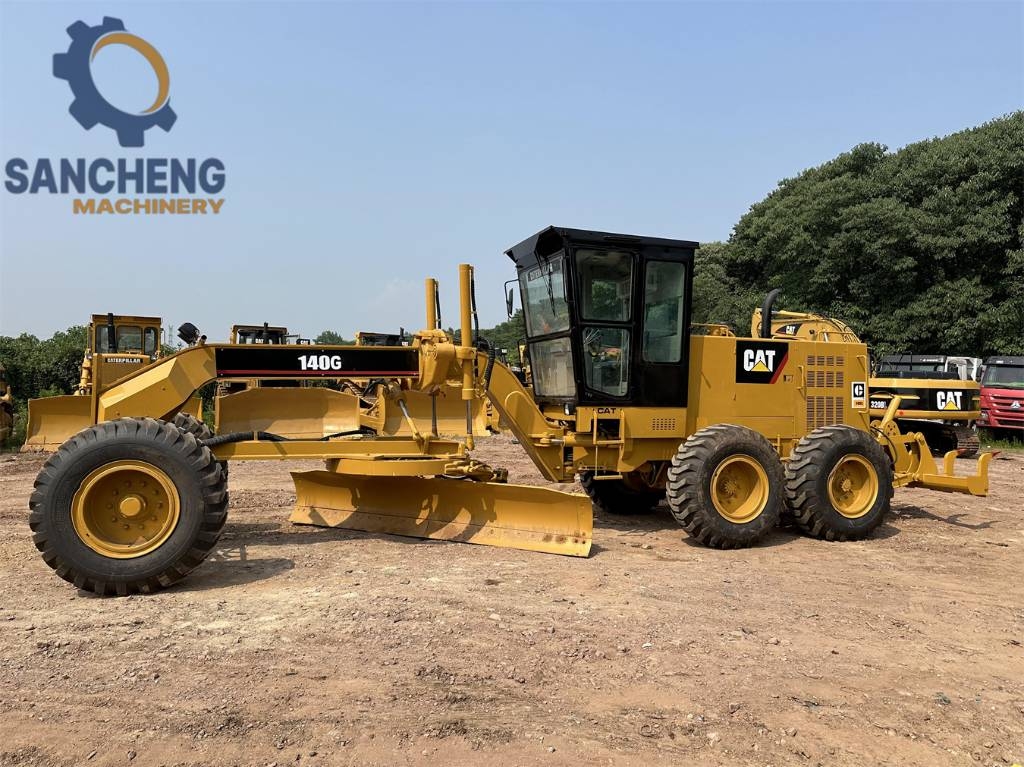 Niveleuse Caterpillar 140G — occasion 2018
