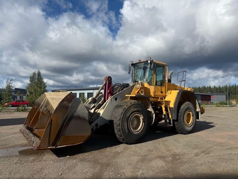 Chargeuse sur pneus Volvo L150E — occasion 2006, 4 060 h