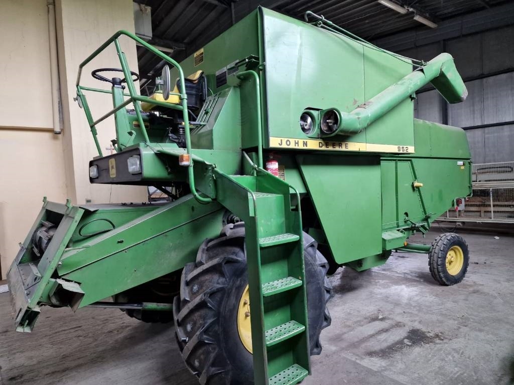 John Deere 952