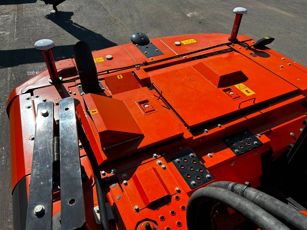 Hitachi ZX 225USR LC-7 /3D, rotoinclinación, grasa, calentador. kuva 13