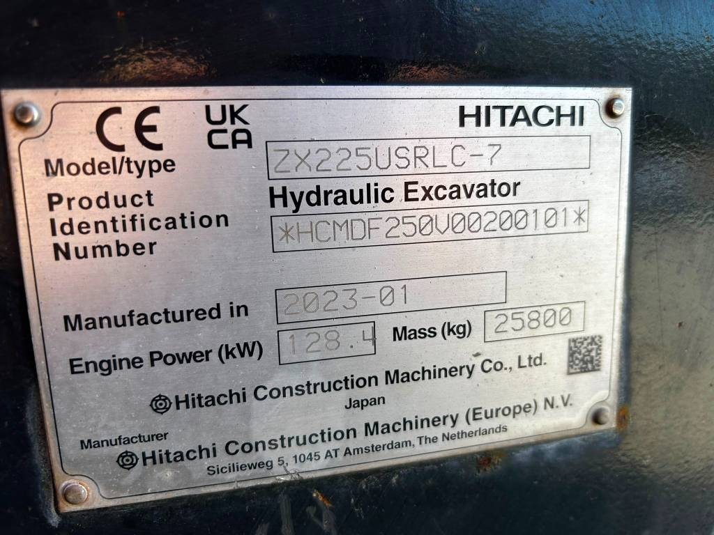 Hitachi ZX 225USR LC-7 /3D, rotoinclinación, grasa, calentador. kuva 15
