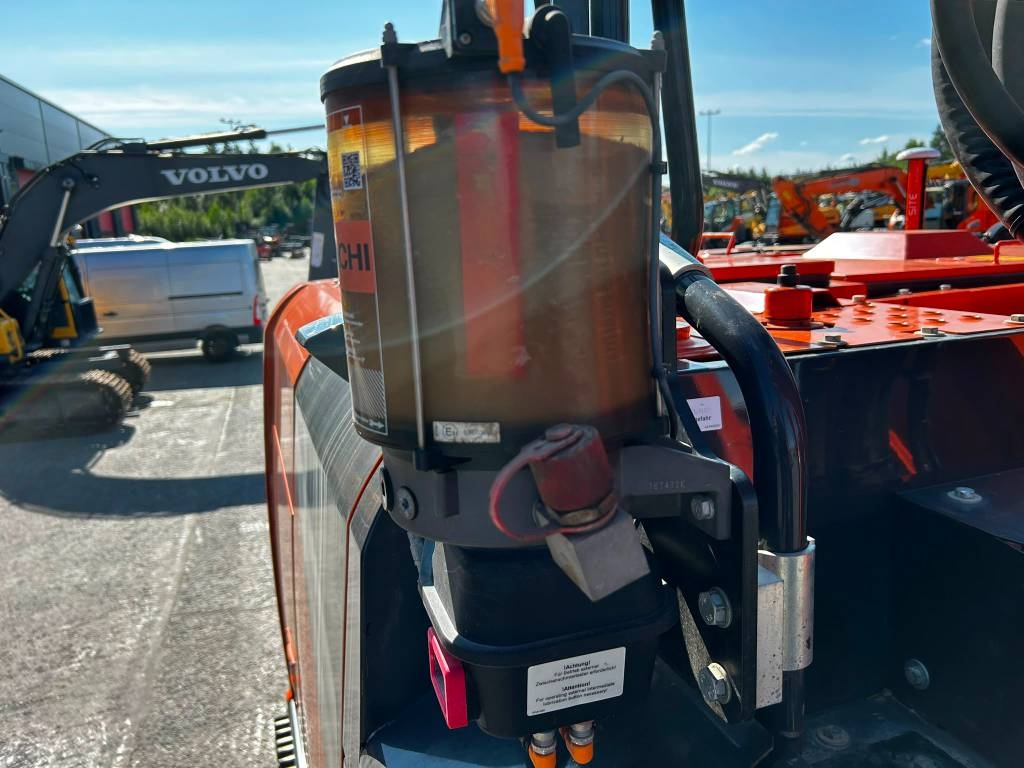 Hitachi ZX 225USR LC-7 /3D, rotoinclinación, grasa, calentador. kuva 12