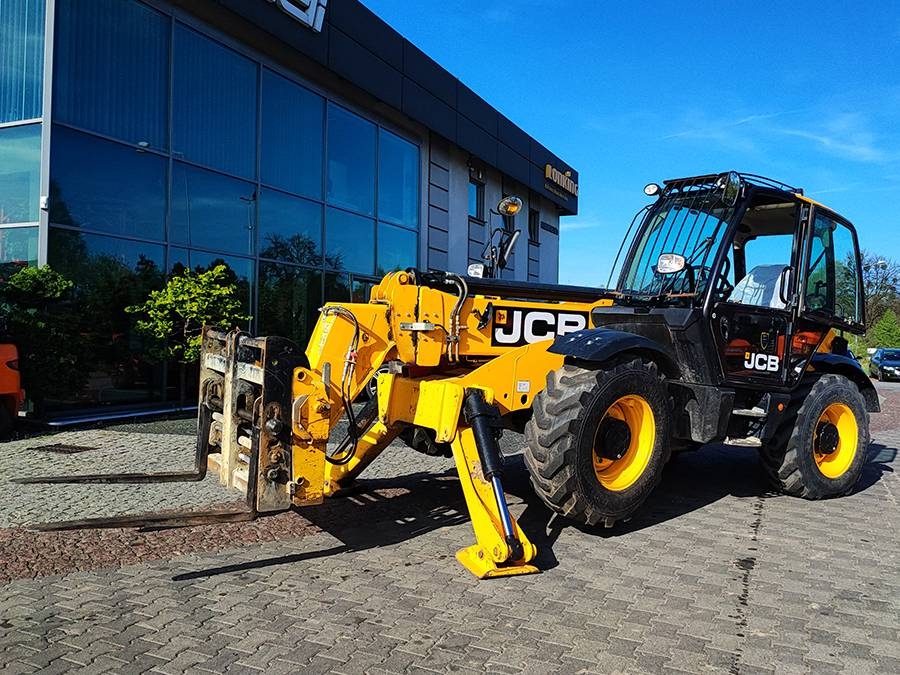 JCB 540-140 Hi Viz