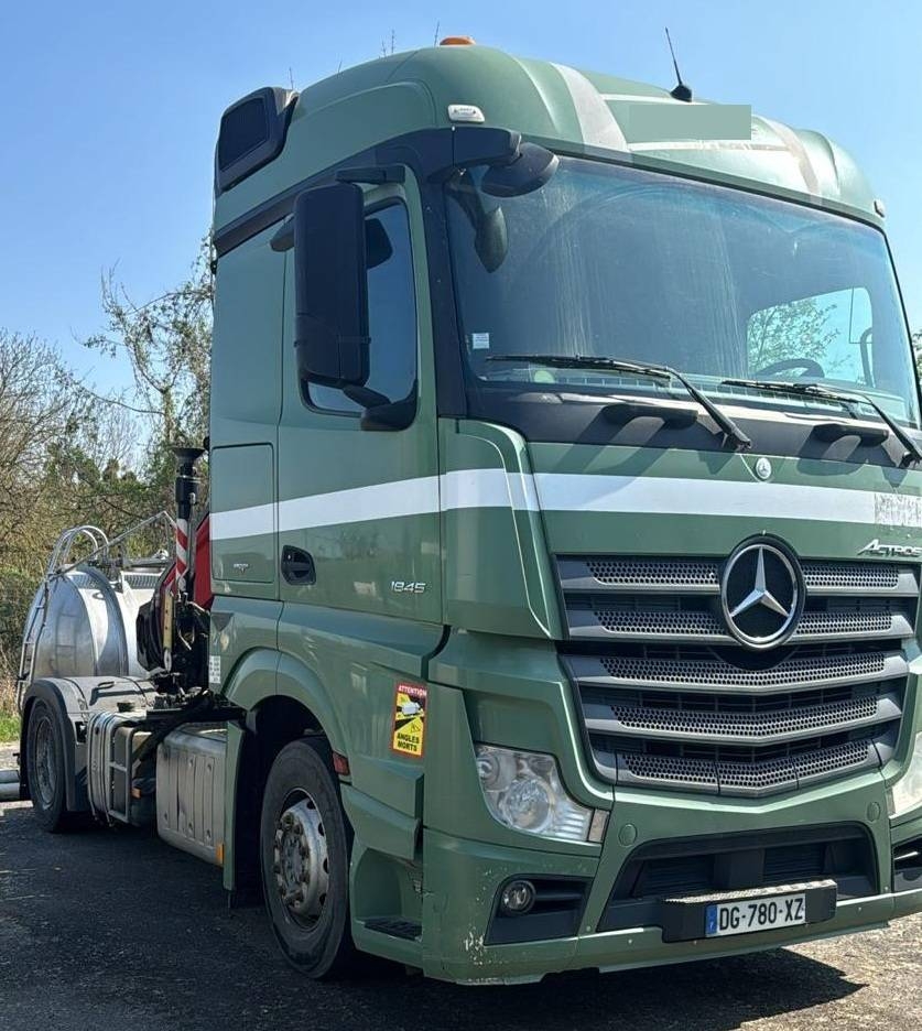 Mercedes-Benz Actros 1845