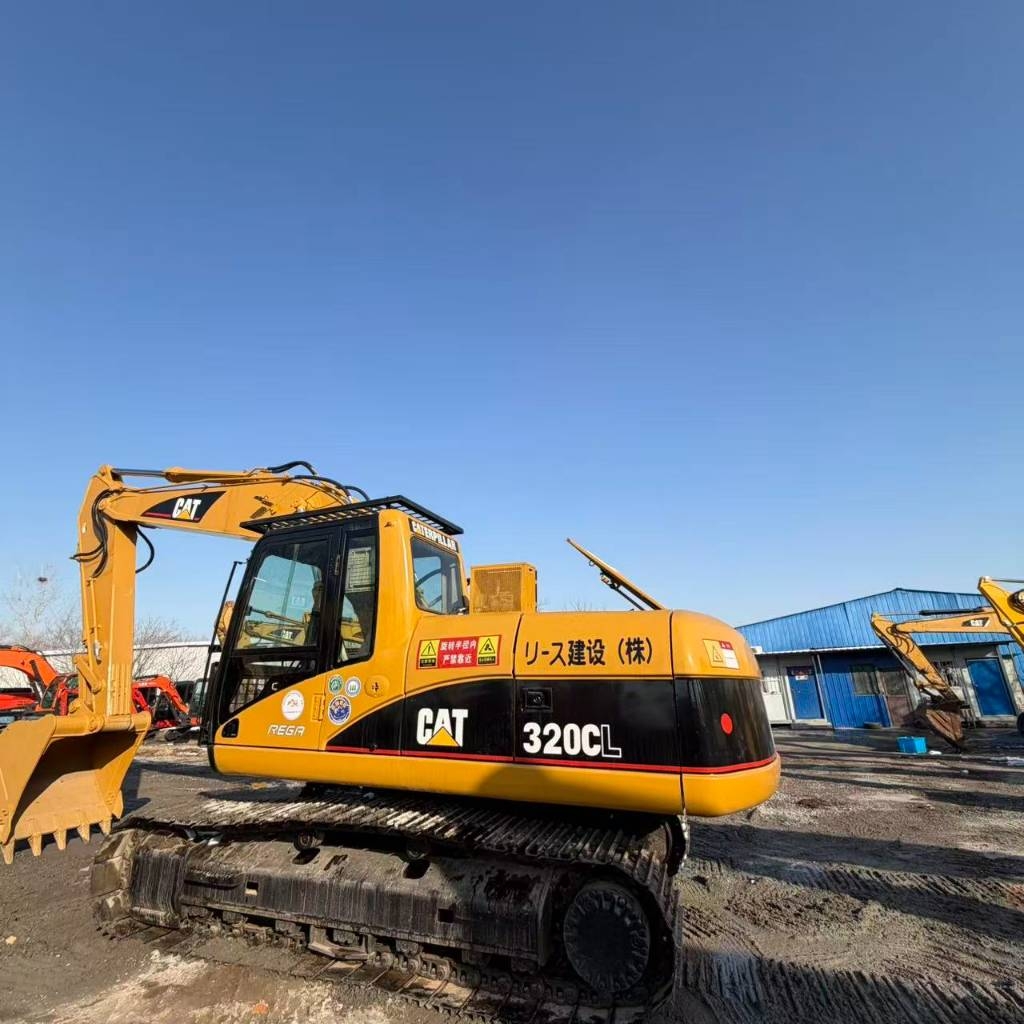 CAT 320 C L