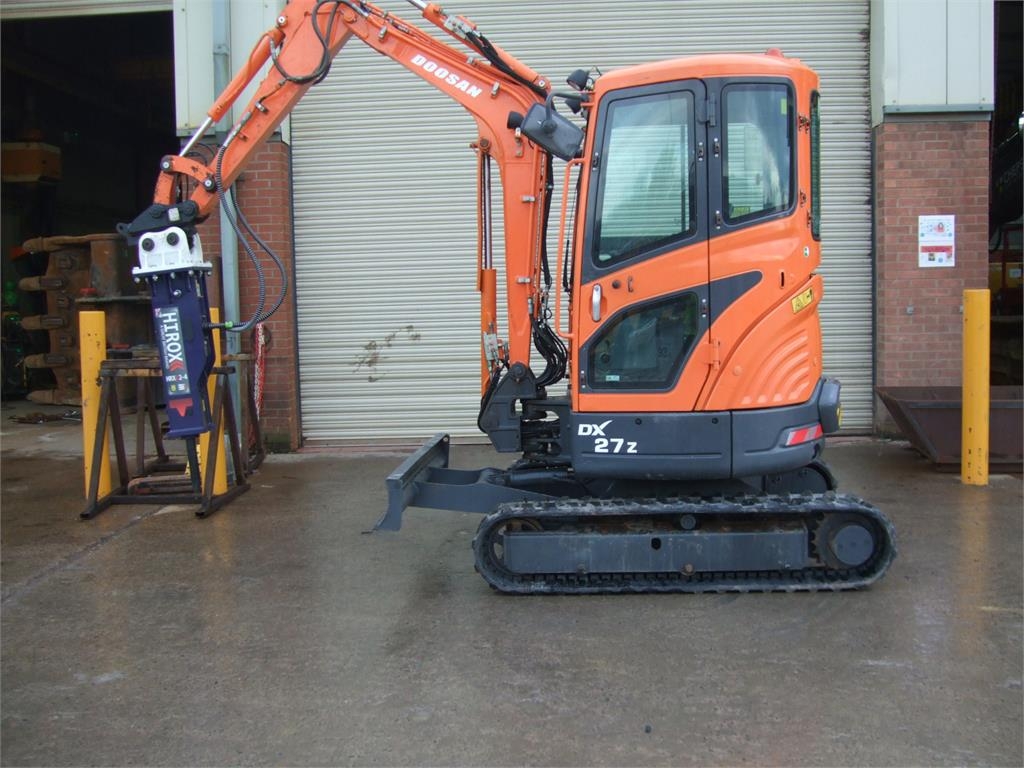 Doosan DX27Z