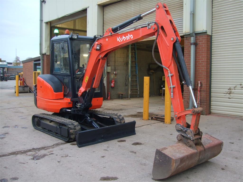 Kubota KX101