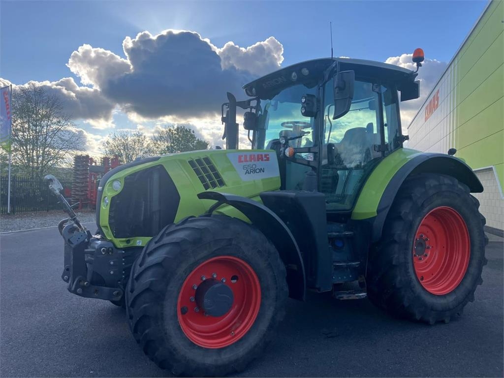 CLAAS ARION 650