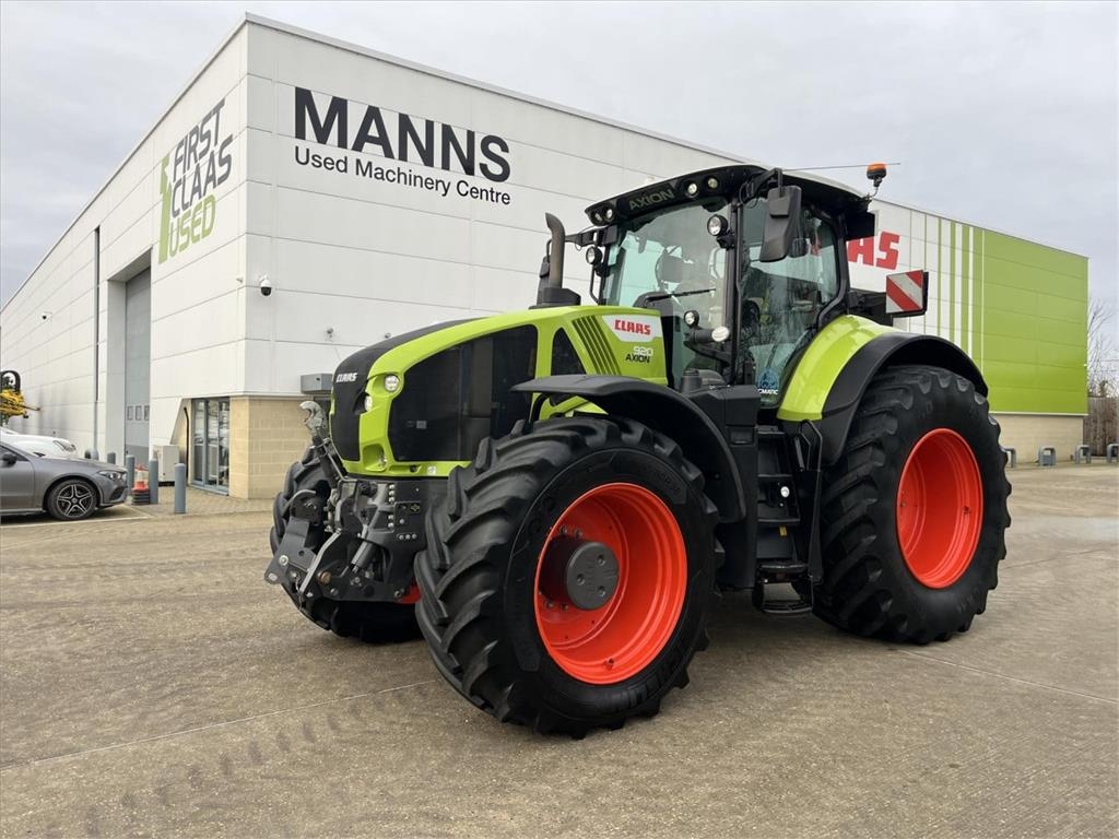 CLAAS AXION 920 CMATIC