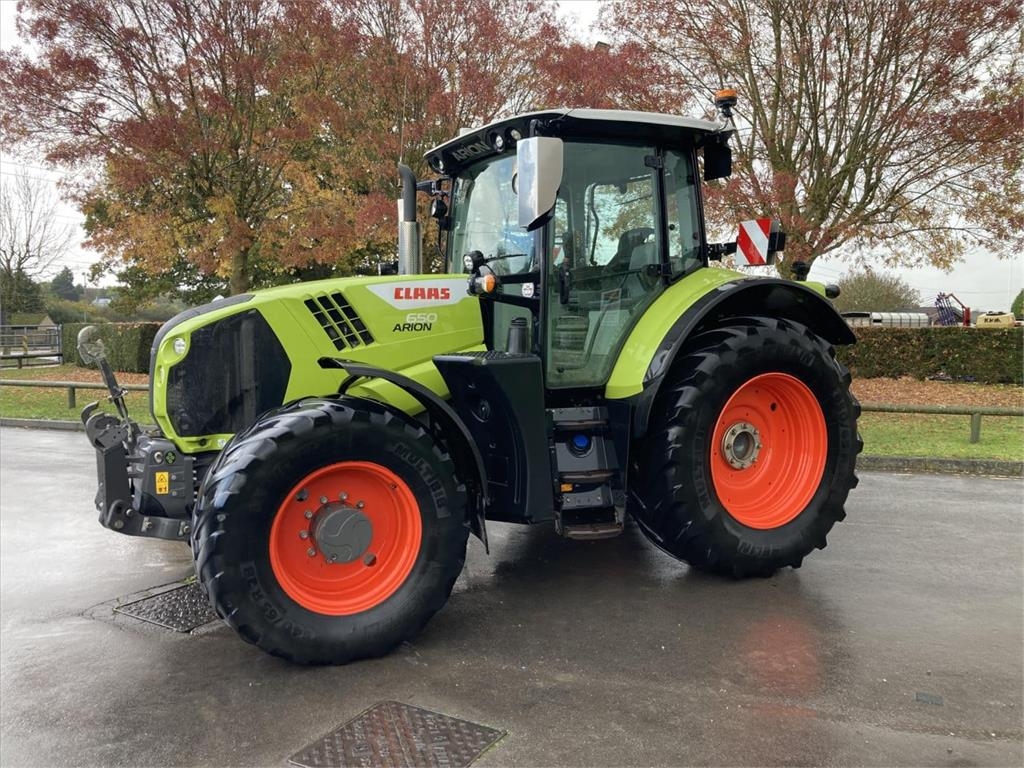 CLAAS ARION 650 CIS 50K FROME YARD