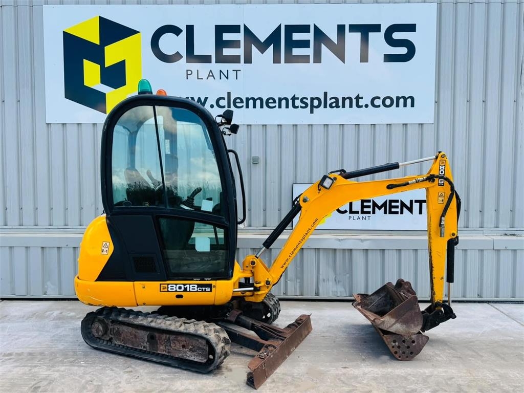 JCB 8018CTS