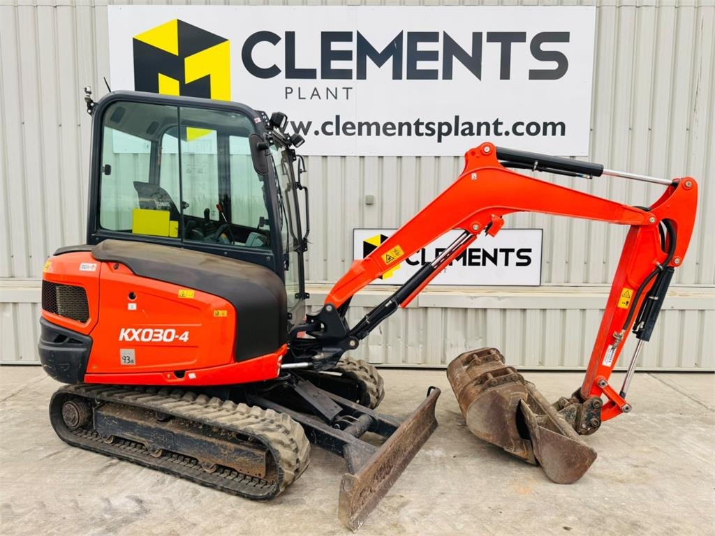 Kubota KX030-4