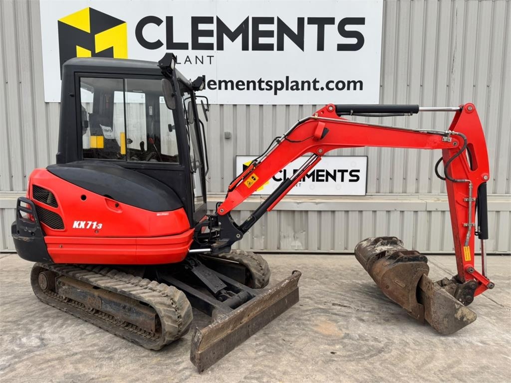 Kubota KX71-3