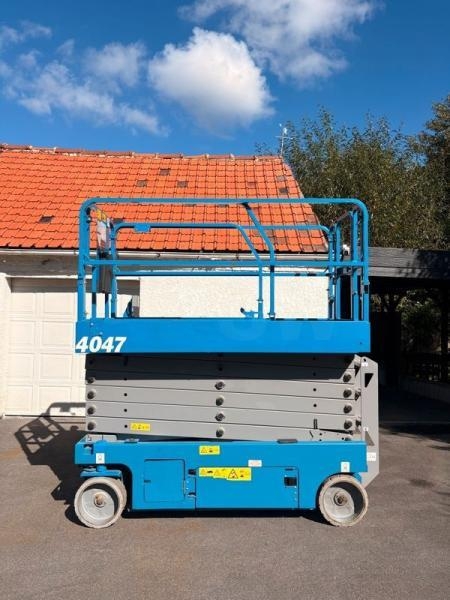 Genie S-40