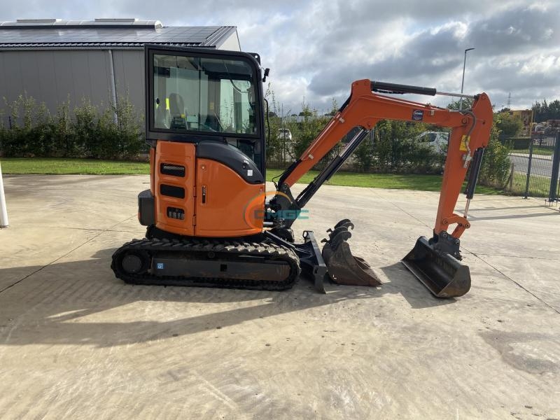 Hitachi ZX26U-6 CR