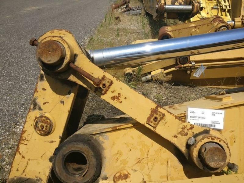 CAT 318B