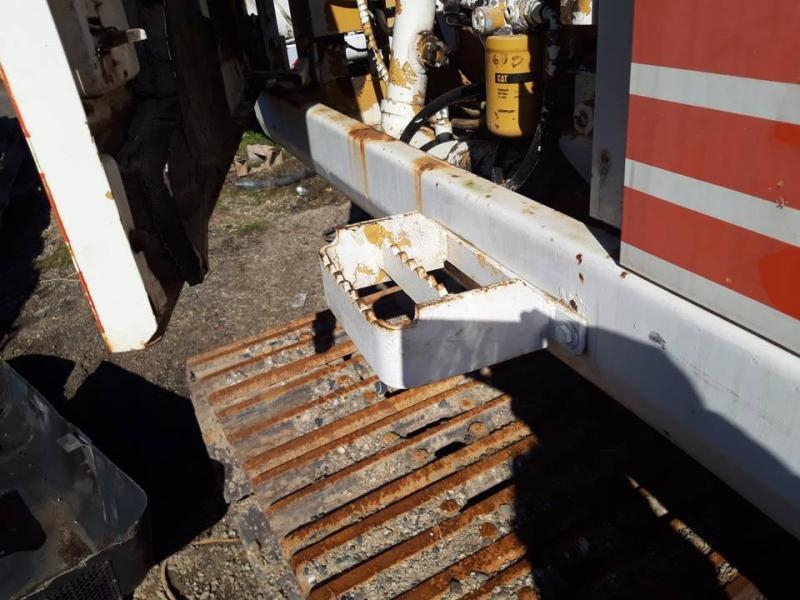 CAT 325LN