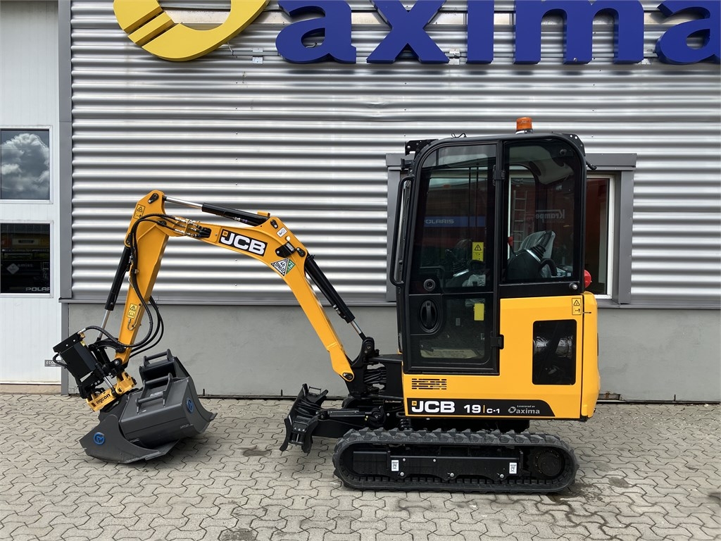 JCB 19C