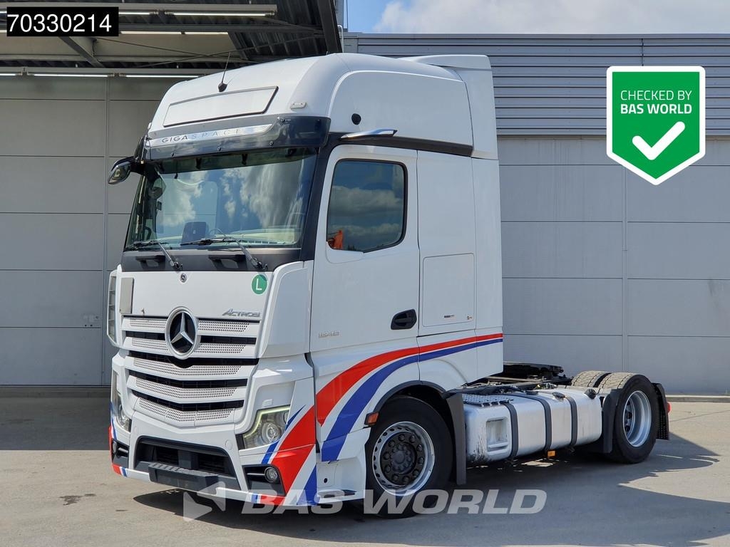 Mercedes-Benz Actros 1848 Actros 4X2 GigaSpace Mega 2x Tanks ACC