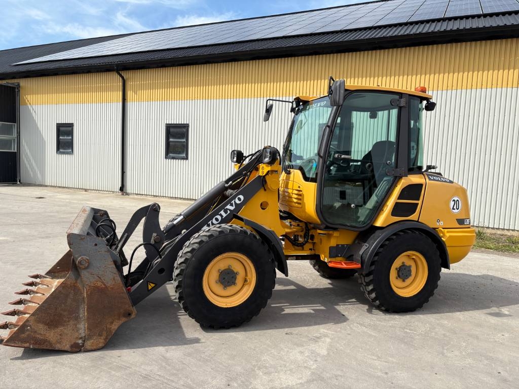 Chargeuse sur pneus Volvo L20F lastmaskin endast 1400 tim — occasion 2019, 1 400 h