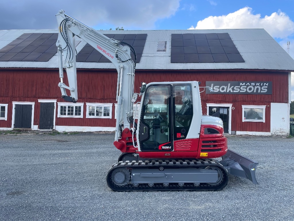 Takeuchi TB290-2 Rototilt C-Smörj 3 års garanti