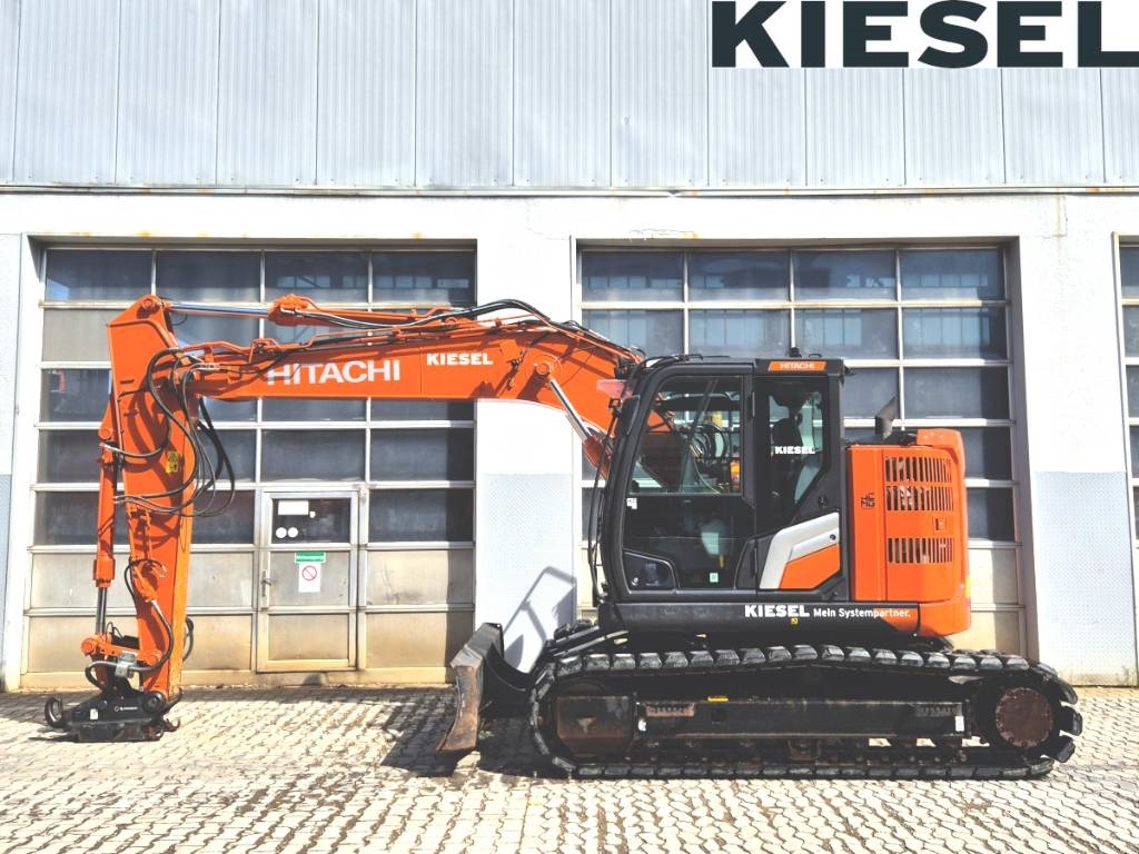 Pelle sur chenilles Hitachi ZX 135 US-7 — occasion 2023, 1 750 h