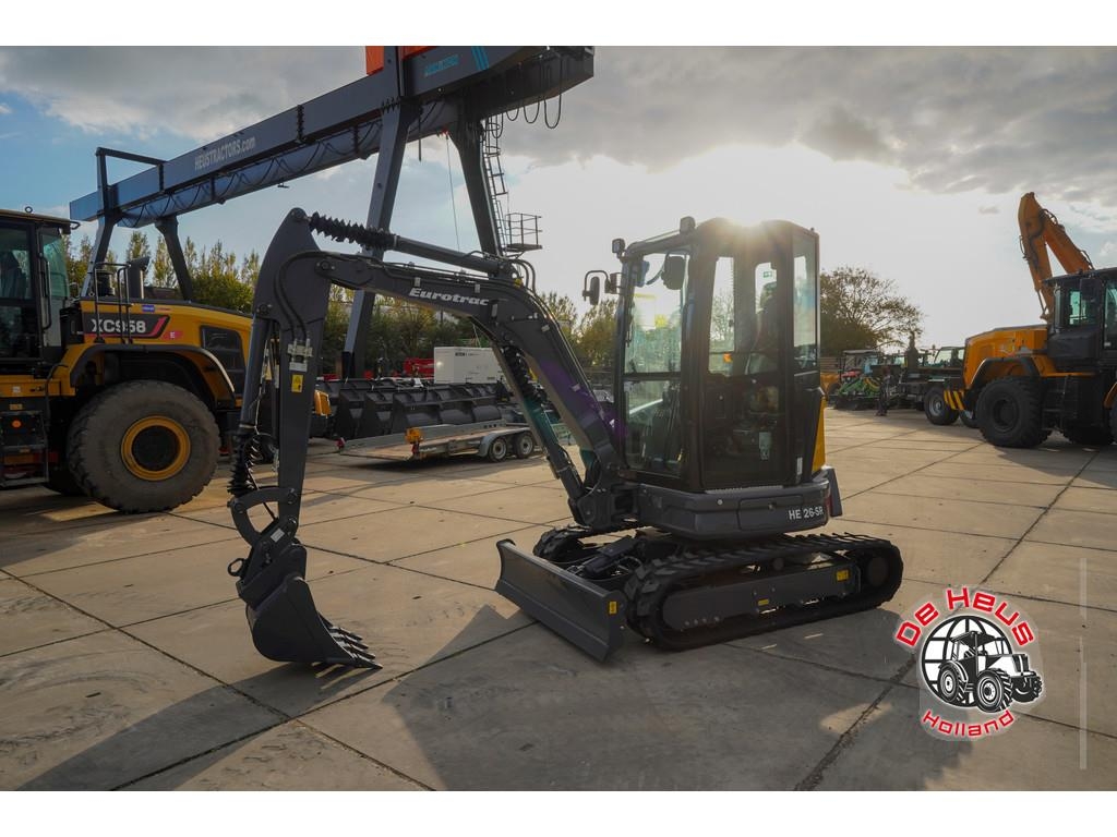 Pelle de manutention Eurotrac HE26SR — occasion