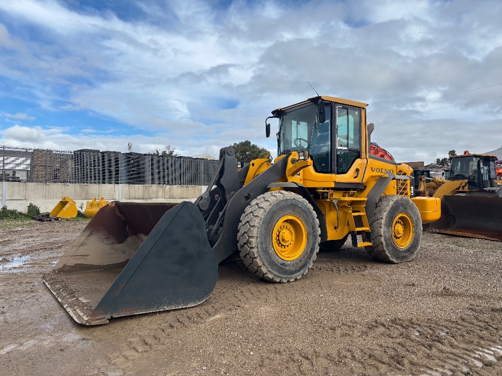 Volvo L 90 F