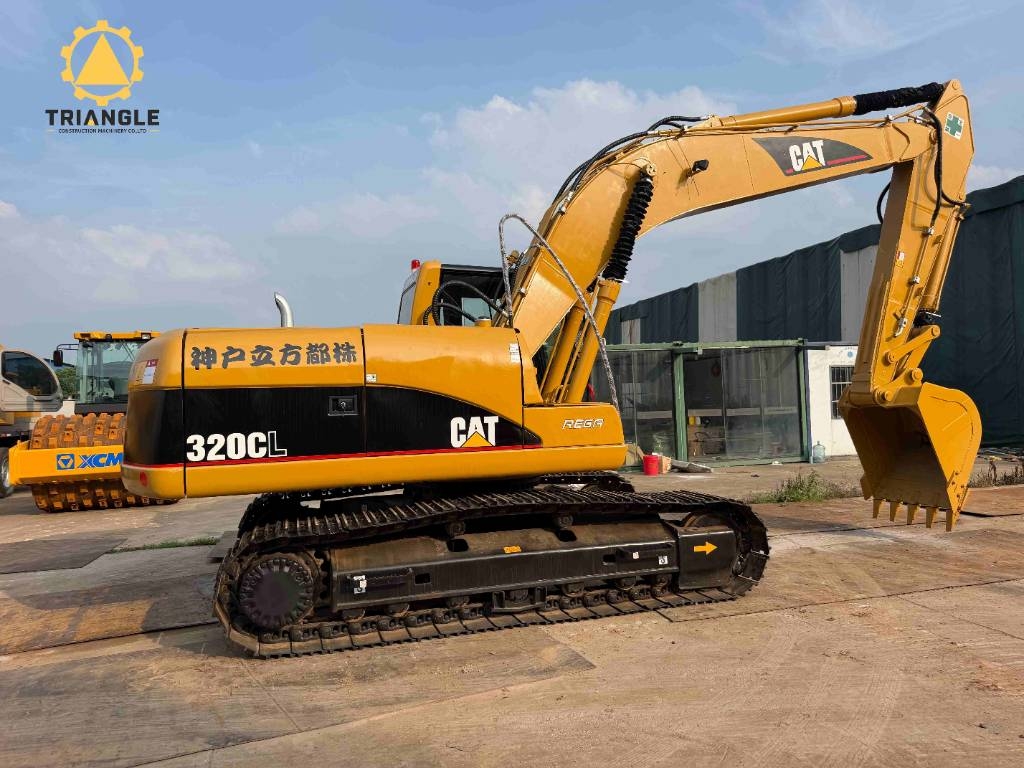 Pelle sur chenilles Caterpillar 320 C L — occasion 2019, 3 122 h
