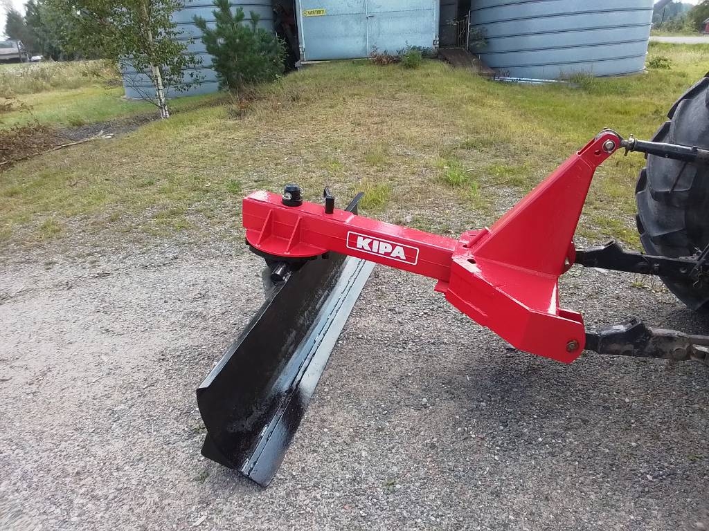 Lame niveleuse Kipa 210 — occasion