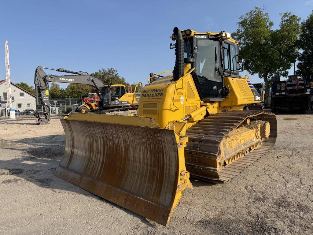Bulldozer Komatsu D61 PX-24E0 — occasion 2024, 2 024 h